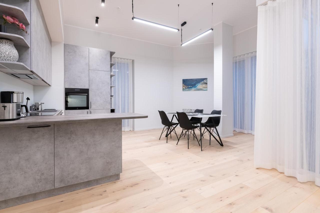 Dashaus 2 Bedroom Apartment Tallinn Bagian luar foto