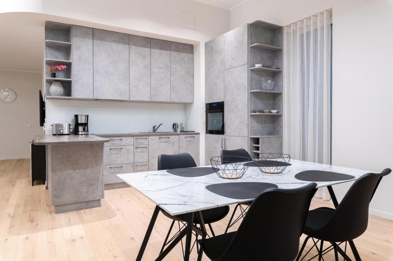 Dashaus 2 Bedroom Apartment Tallinn Bagian luar foto