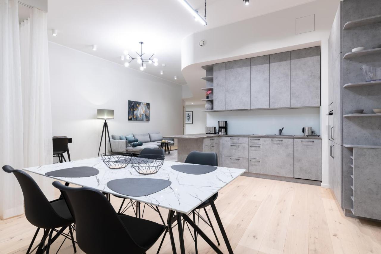 Dashaus 2 Bedroom Apartment Tallinn Bagian luar foto