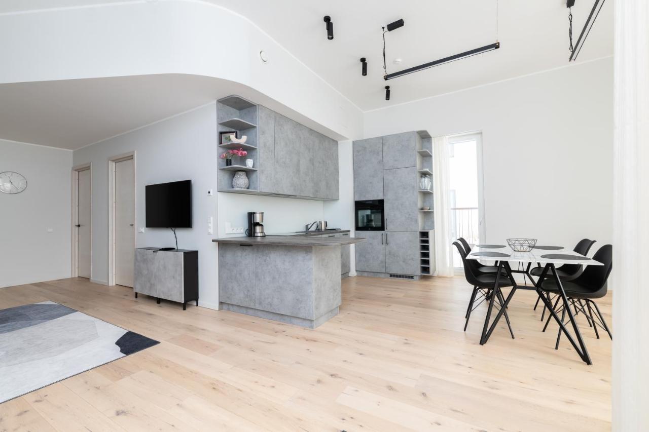 Dashaus 2 Bedroom Apartment Tallinn Bagian luar foto